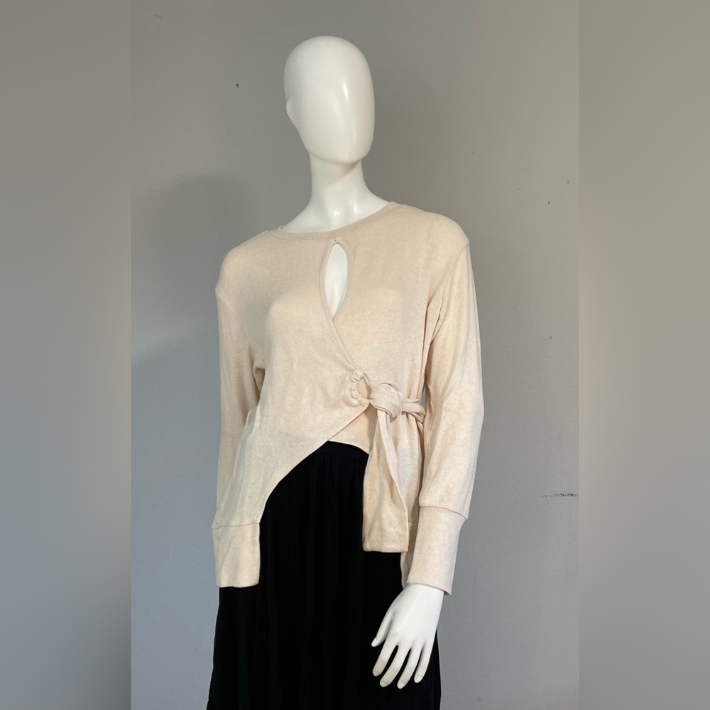 STYLEWE Long Sleeve Wrap-Around Sweater Size M